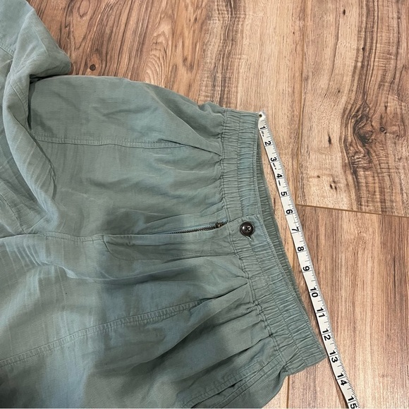 Madewell Corduroy Pull-On Tapered Pants - Picture 10 of 12